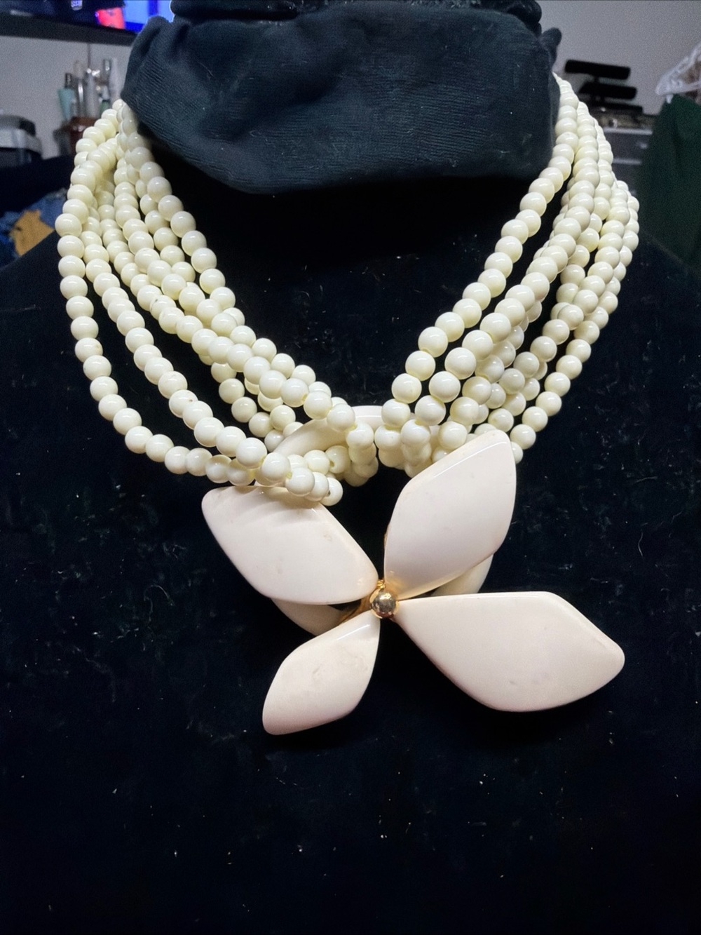Dauplaise ivory (6) Multi-Strand Bead Necklace with Floral Pendant - Brand 21”